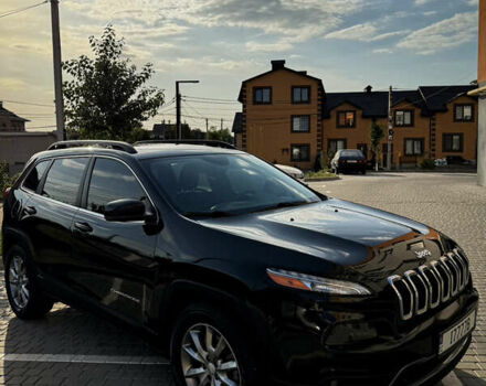 Джип Чероки 2017 в Виннице на Automoto.ua Черный Джип Чероки, объемом двигателя 2.4 л и пробегом 60 тыс. км за 16800 $, фото 1 на Automoto.ua