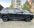 Черный Джип Чероки, объемом двигателя 2.4 л и пробегом 182 тыс. км за 13800 $, фото 2 на Automoto.ua