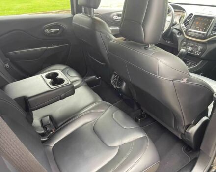 Черный Джип Чероки, объемом двигателя 2.4 л и пробегом 55 тыс. км за 7800 $, фото 10 на Automoto.ua