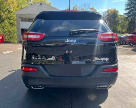 Джип Cherokee 2017 у Івано-Франківську на Automoto.ua Чорний Джип Cherokee, об'ємом двигуна 3.2 л та пробігом 56 тис. км за 4400 $, фото 5 на Automoto.ua