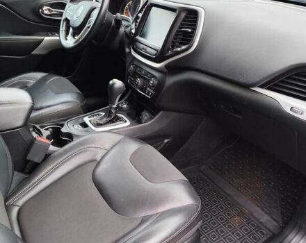 Джип Cherokee 2017 у Чернігові на Automoto.ua Чорний Джип Cherokee, об'ємом двигуна 2.36 л та пробігом 264 тис. км за 13950 $, фото 20 на Automoto.ua