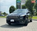 Чорний Джип Cherokee, об'ємом двигуна 2.36 л та пробігом 190 тис. км за 13800 $, фото 1 на Automoto.ua