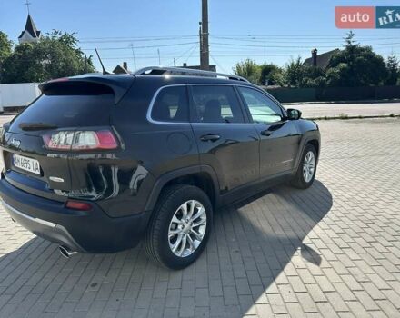 Черный Джип Чероки, объемом двигателя 2.4 л и пробегом 78 тыс. км за 15100 $, фото 6 на Automoto.ua