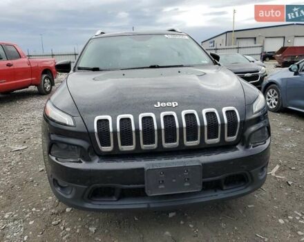Черный Джип Чероки, объемом двигателя 3.24 л и пробегом 100 тыс. км за 2800 $, фото 4 на Automoto.ua