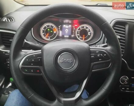 Чорний Джип Cherokee, об'ємом двигуна 2.36 л та пробігом 98 тис. км за 13500 $, фото 14 на Automoto.ua