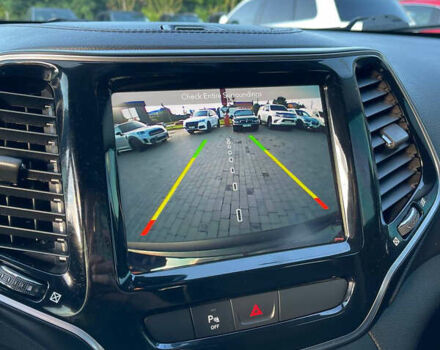 Черный Джип Чероки, объемом двигателя 3.2 л и пробегом 133 тыс. км за 18000 $, фото 16 на Automoto.ua