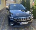Чорний Джип Cherokee, об'ємом двигуна 2.36 л та пробігом 72 тис. км за 15000 $, фото 1 на Automoto.ua