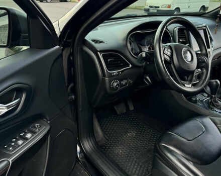 Чорний Джип Cherokee, об'ємом двигуна 1.99 л та пробігом 81 тис. км за 24800 $, фото 19 на Automoto.ua