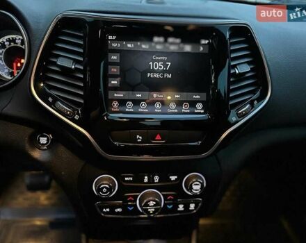 Чорний Джип Cherokee, об'ємом двигуна 2.4 л та пробігом 92 тис. км за 17900 $, фото 4 на Automoto.ua