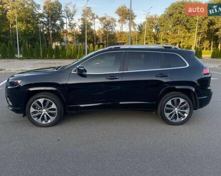 Черный Джип Чероки, объемом двигателя 2 л и пробегом 178 тыс. км за 15000 $, фото 3 на Automoto.ua