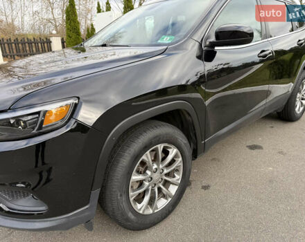 Черный Джип Чероки, объемом двигателя 2.36 л и пробегом 218 тыс. км за 14200 $, фото 4 на Automoto.ua