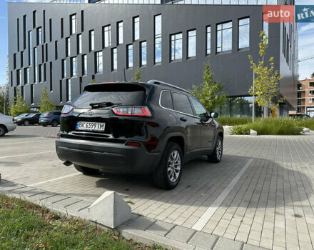 Черный Джип Чероки, объемом двигателя 2.36 л и пробегом 102 тыс. км за 17000 $, фото 6 на Automoto.ua