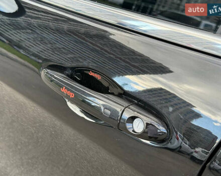 Чорний Джип Cherokee, об'ємом двигуна 2.4 л та пробігом 67 тис. км за 14500 $, фото 17 на Automoto.ua