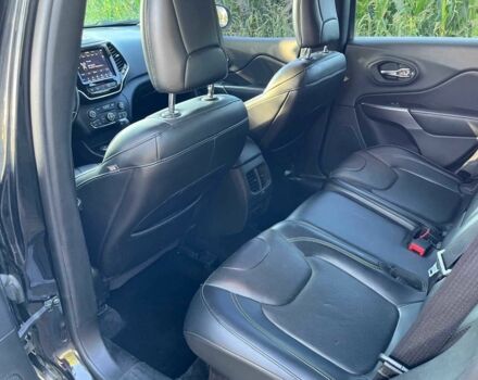 Чорний Джип Cherokee, об'ємом двигуна 3.2 л та пробігом 87 тис. км за 8400 $, фото 9 на Automoto.ua