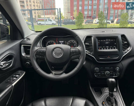 Чорний Джип Cherokee, об'ємом двигуна 2.4 л та пробігом 67 тис. км за 16700 $, фото 28 на Automoto.ua