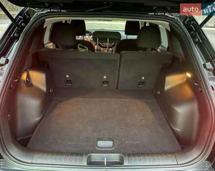 Черный Джип Чероки, объемом двигателя 2.36 л и пробегом 159 тыс. км за 14000 $, фото 16 на Automoto.ua