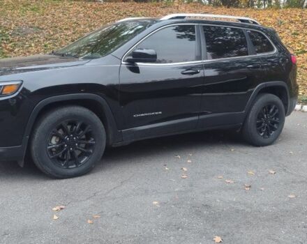 Чорний Джип Cherokee, об'ємом двигуна 3.2 л та пробігом 197 тис. км за 14550 $, фото 2 на Automoto.ua