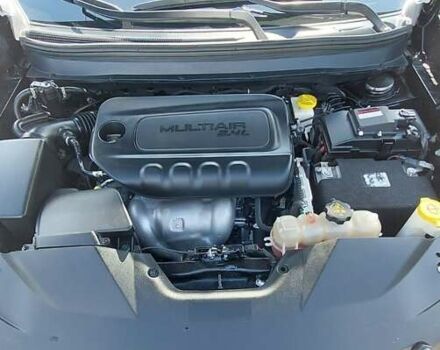 Черный Джип Чероки, объемом двигателя 2.36 л и пробегом 106 тыс. км за 17000 $, фото 19 на Automoto.ua