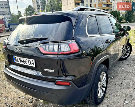 Черный Джип Чероки, объемом двигателя 2.36 л и пробегом 129 тыс. км за 19000 $, фото 7 на Automoto.ua