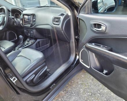 Чорний Джип Cherokee, об'ємом двигуна 2.4 л та пробігом 120 тис. км за 8400 $, фото 7 на Automoto.ua