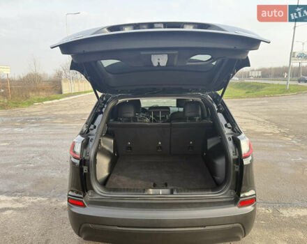 Черный Джип Чероки, объемом двигателя 2.36 л и пробегом 114 тыс. км за 17400 $, фото 36 на Automoto.ua