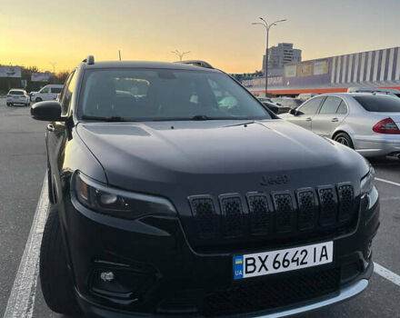 Чорний Джип Cherokee, об'ємом двигуна 2.36 л та пробігом 95 тис. км за 15400 $, фото 3 на Automoto.ua
