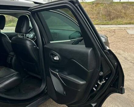 Черный Джип Чероки, объемом двигателя 3.24 л и пробегом 77 тыс. км за 24500 $, фото 12 на Automoto.ua