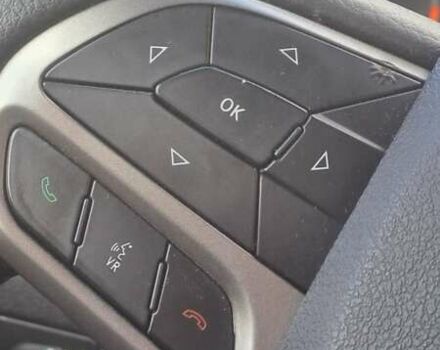 Чорний Джип Cherokee, об'ємом двигуна 2.36 л та пробігом 139 тис. км за 13458 $, фото 27 на Automoto.ua