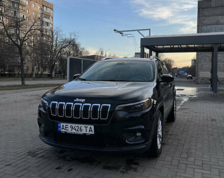 Черный Джип Чероки, объемом двигателя 2.4 л и пробегом 50 тыс. км за 19000 $, фото 2 на Automoto.ua