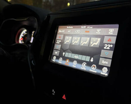 Черный Джип Чероки, объемом двигателя 2.36 л и пробегом 146 тыс. км за 14999 $, фото 13 на Automoto.ua