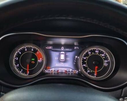 Чорний Джип Cherokee, об'ємом двигуна 3.24 л та пробігом 71 тис. км за 22000 $, фото 9 на Automoto.ua