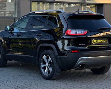 Чорний Джип Cherokee, об'ємом двигуна 3.2 л та пробігом 112 тис. км за 18300 $, фото 3 на Automoto.ua