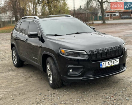 Чорний Джип Cherokee, об'ємом двигуна 2.36 л та пробігом 175 тис. км за 15499 $, фото 1 на Automoto.ua