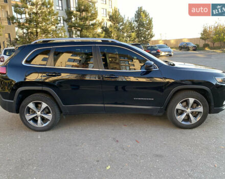 Чорний Джип Cherokee, об'ємом двигуна 3.24 л та пробігом 113 тис. км за 21800 $, фото 4 на Automoto.ua