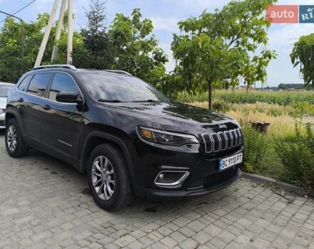 Чорний Джип Cherokee, об'ємом двигуна 2.36 л та пробігом 149 тис. км за 18800 $, фото 1 на Automoto.ua