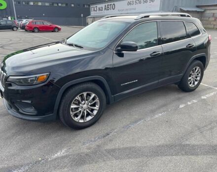 Черный Джип Чероки, объемом двигателя 2.4 л и пробегом 155 тыс. км за 15000 $, фото 1 на Automoto.ua