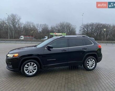 Черный Джип Чероки, объемом двигателя 2.36 л и пробегом 159 тыс. км за 14000 $, фото 6 на Automoto.ua