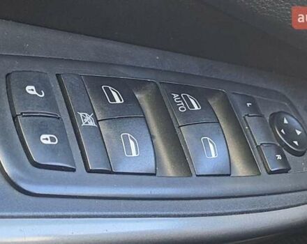 Чорний Джип Cherokee, об'ємом двигуна 2.36 л та пробігом 139 тис. км за 13458 $, фото 28 на Automoto.ua