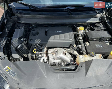 Черный Джип Чероки, объемом двигателя 1.99 л и пробегом 63 тыс. км за 18999 $, фото 13 на Automoto.ua