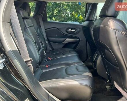 Черный Джип Чероки, объемом двигателя 2 л и пробегом 110 тыс. км за 18500 $, фото 24 на Automoto.ua