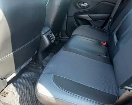 Черный Джип Чероки, объемом двигателя 2.36 л и пробегом 106 тыс. км за 17000 $, фото 20 на Automoto.ua