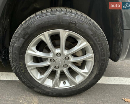 Джип Чероки 2018 в Буче на Automoto.ua Черный Джип Чероки, объемом двигателя 2.36 л и пробегом 182 тыс. км за 14500 $, фото 8 на Automoto.ua