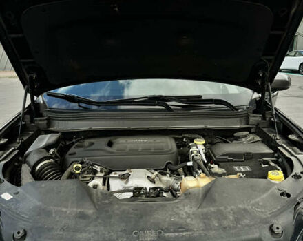 Чорний Джип Cherokee, об'ємом двигуна 1.99 л та пробігом 81 тис. км за 24800 $, фото 31 на Automoto.ua