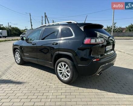 Черный Джип Чероки, объемом двигателя 2.4 л и пробегом 79 тыс. км за 15100 $, фото 4 на Automoto.ua
