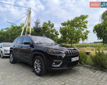 Чорний Джип Cherokee, об'ємом двигуна 2.36 л та пробігом 149 тис. км за 18800 $, фото 3 на Automoto.ua