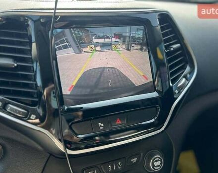 Черный Джип Чероки, объемом двигателя 2 л и пробегом 110 тыс. км за 18500 $, фото 16 на Automoto.ua