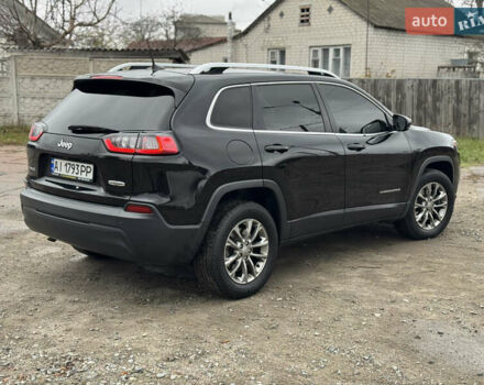 Чорний Джип Cherokee, об'ємом двигуна 2.36 л та пробігом 175 тис. км за 15499 $, фото 4 на Automoto.ua