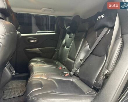 Джип Cherokee 2018 у Чернівцях на Automoto.ua Чорний Джип Cherokee, об'ємом двигуна 2.4 л та пробігом 124 тис. км за 16800 $, фото 11 на Automoto.ua