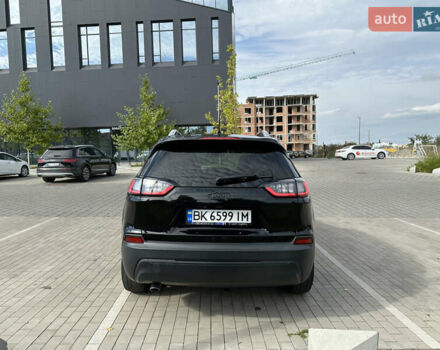 Черный Джип Чероки, объемом двигателя 2.36 л и пробегом 102 тыс. км за 17000 $, фото 5 на Automoto.ua