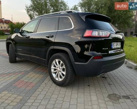 Черный Джип Чероки, объемом двигателя 3.2 л и пробегом 132 тыс. км за 17600 $, фото 4 на Automoto.ua